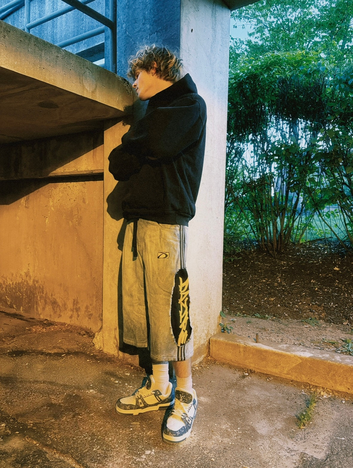 “DOUBLE-LAYER” JORTS